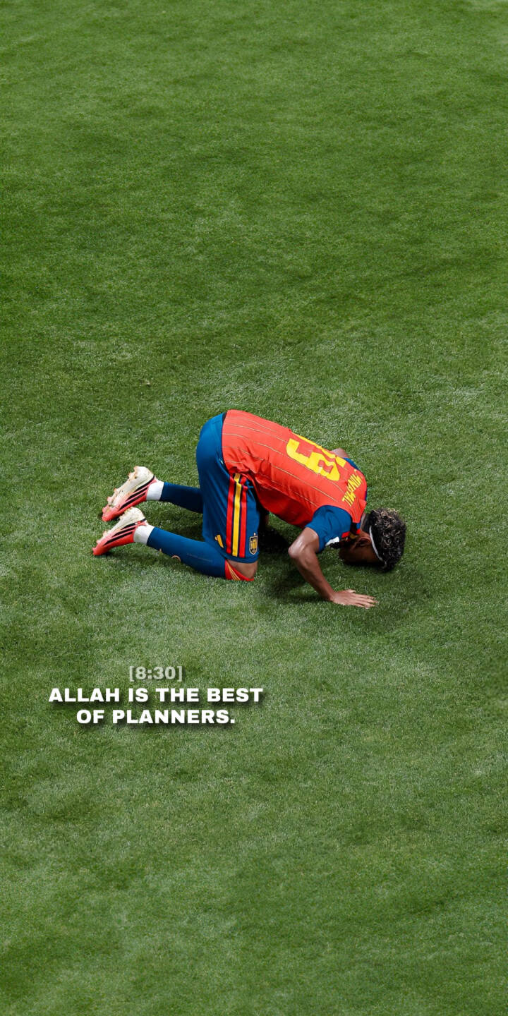 Lamine Yamal offers a moment of heartfelt gratitude and prayer on the vibrant green pitch in this striking 4K wallpaper. This inspirational image, featuring his distinctive red and blue jersey and the profound message 'Allah is the best of planners', makes a powerful wallpaper for iPhone. | football prayer iphone soccer wallpaper yamal lamine yamal mobile 4k wallpaper hd wallpaper inspiration sujud Lamine Yamal offers a moment of heartfelt gratitude and prayer on the vibrant green pitch in this striking 4K wallpaper. This inspirational image, featuring his distinctive red and blue jersey and the profound message 'Allah is the best of planners', makes a powerful wallpaper for iPhone.